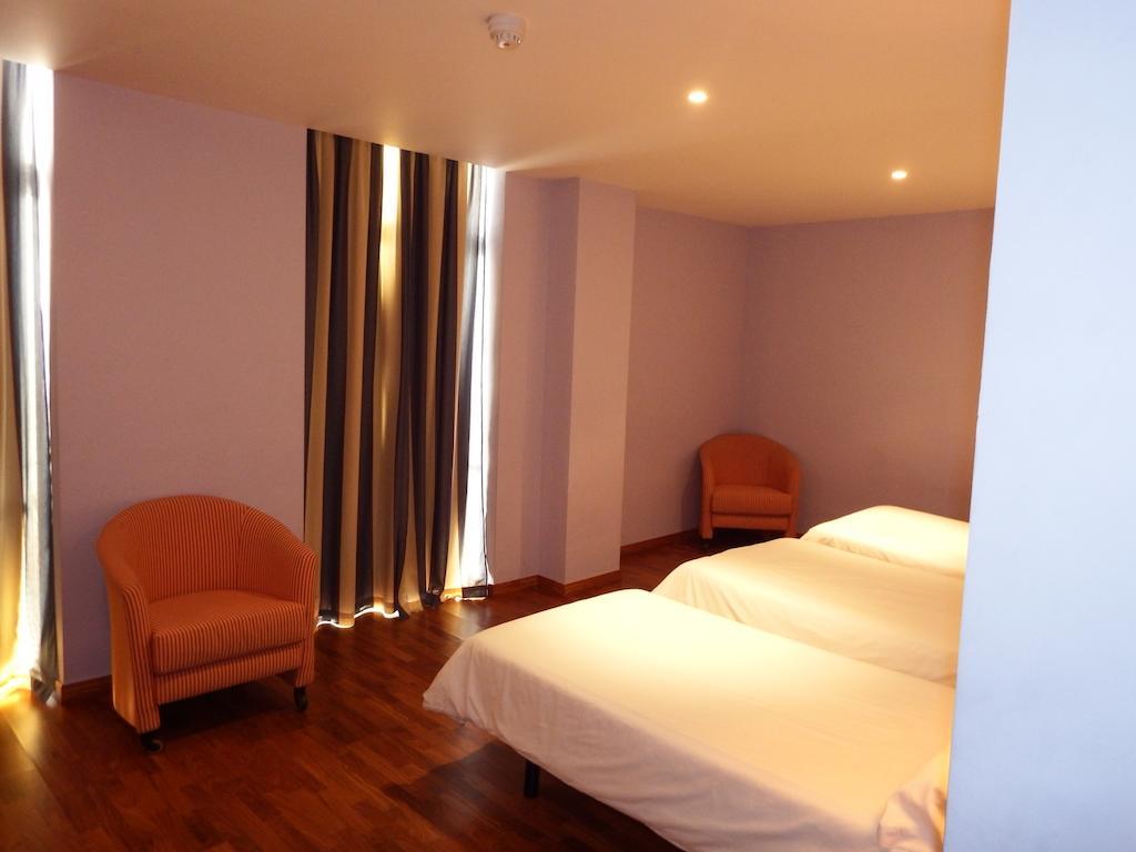 Hotel Isur 레레나 외부 사진