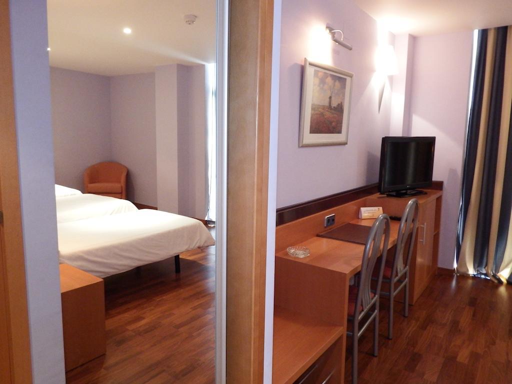 Hotel Isur 레레나 외부 사진