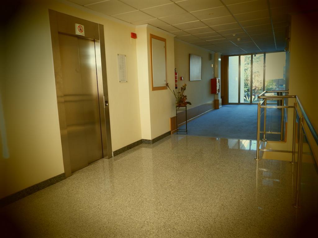 Hotel Isur 레레나 외부 사진