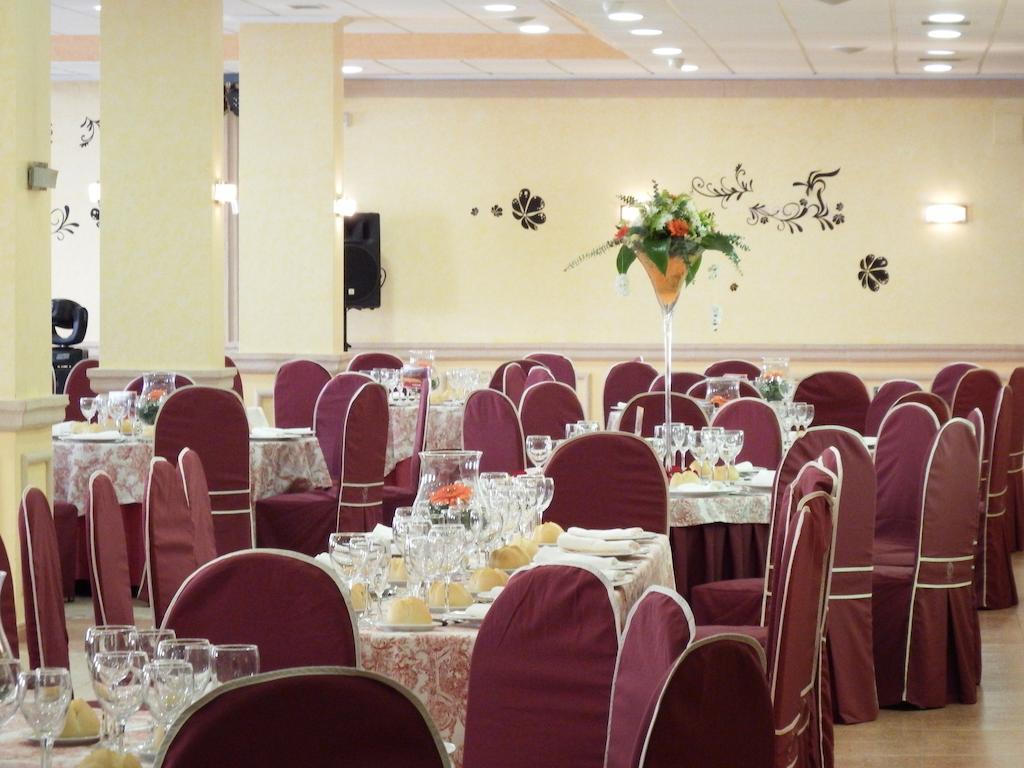 Hotel Isur 레레나 외부 사진