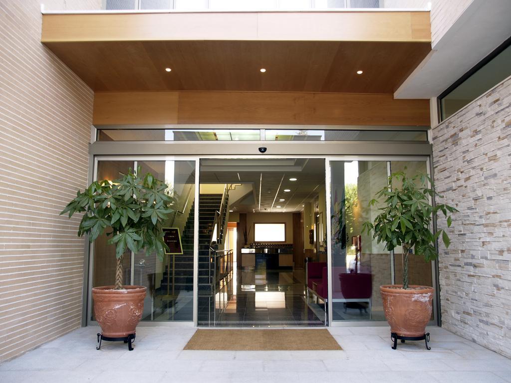 Hotel Isur 레레나 외부 사진